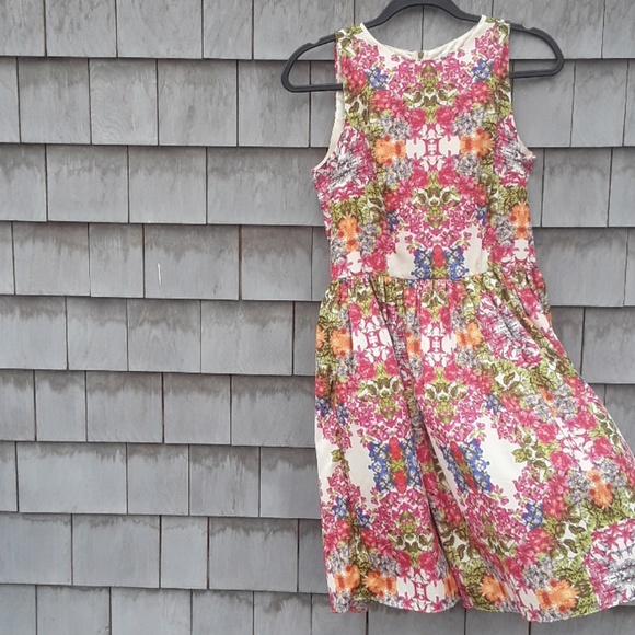 Maggie London Dresses & Skirts - Maggie London Dress